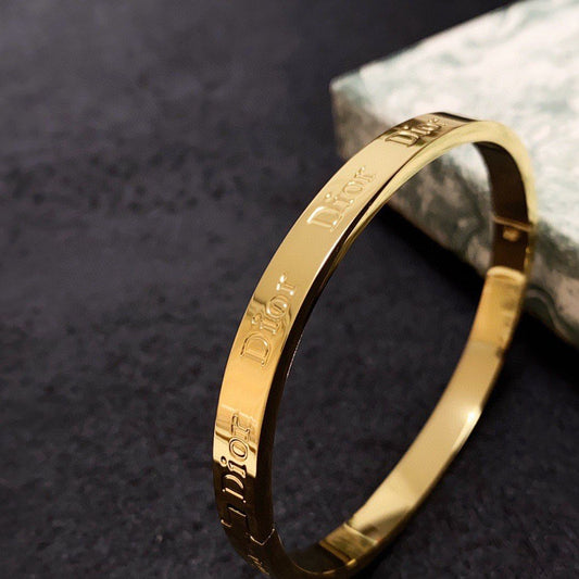 ELADÉLE  ARMBAND